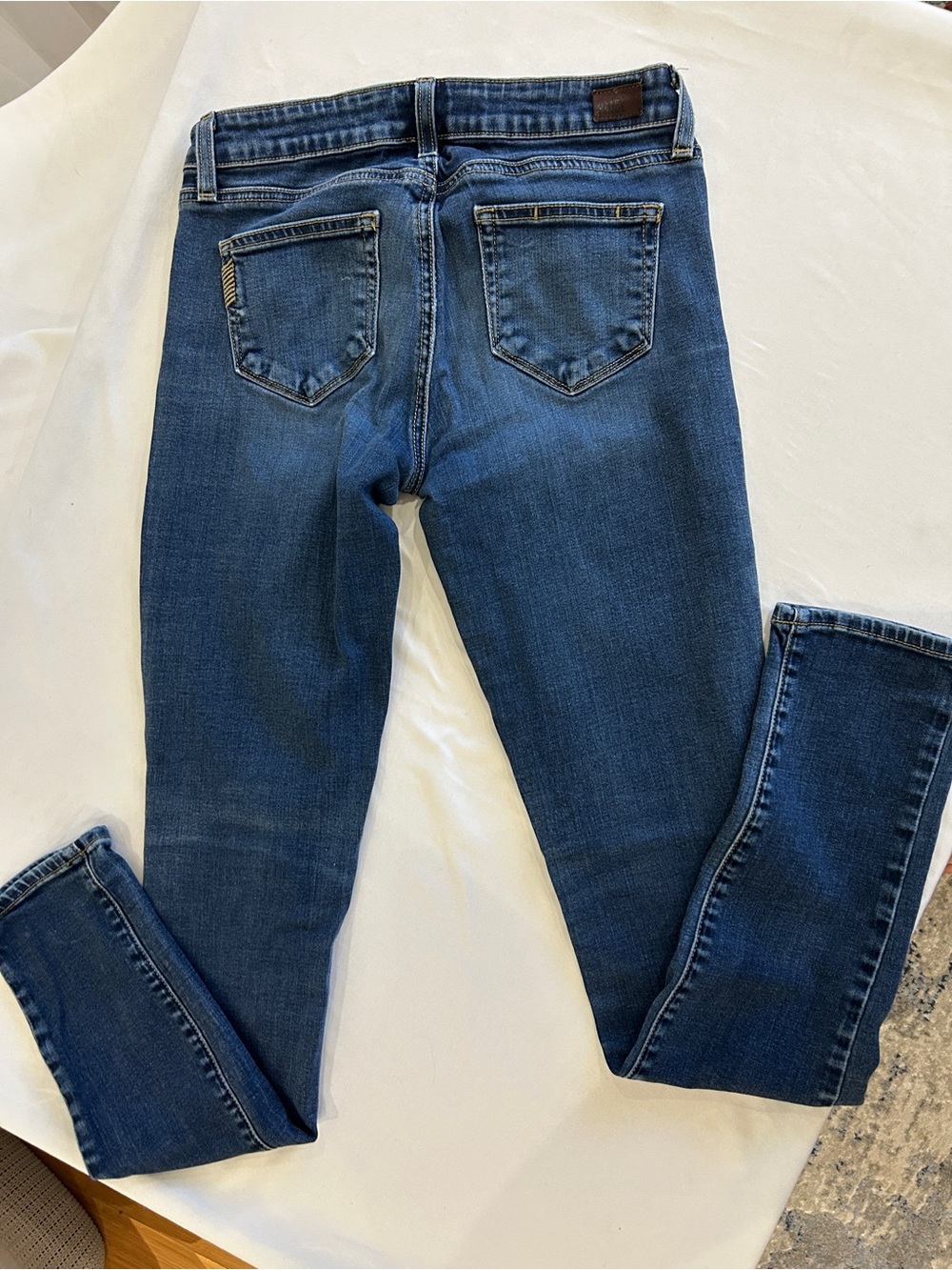 Paige Jordan Women's Skinny Jeans in Deep Blue Wash size 26
